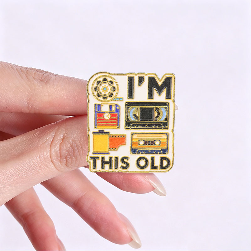 Broche de Esmalte Retrô de Des - Reel Bag avaliação e preço